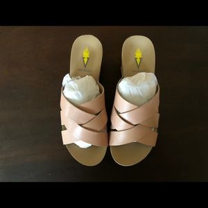 Volatile Mayfield Wedge Sandals Size 7